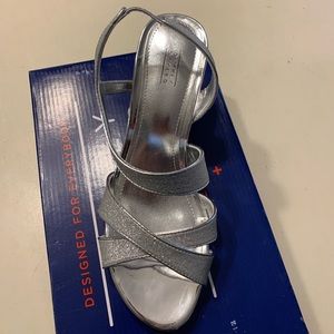 Women’s dress shoe